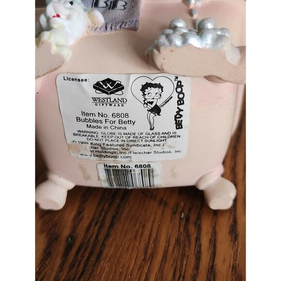Rare 1999 Betty Boop #6808 Bubble Bath Figurine 4" Tall Snow Globe Retro Vtg Art - Picture 6 of 6